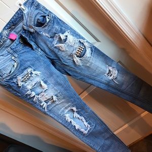 listing-status-banner